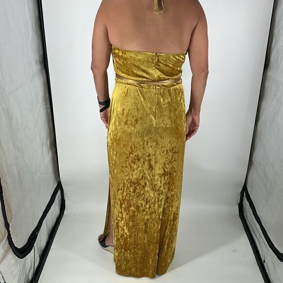 AVEC LES FILLES Velvet Halter Maxi Dress Size 10 Gold Gorgeous - Picture 5 of 7